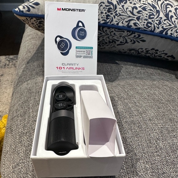 Clarity 101 Airlinks - Black - Picture 1 of 2